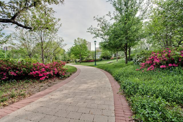 2727 Hood Street 105, Dallas, TX 75219