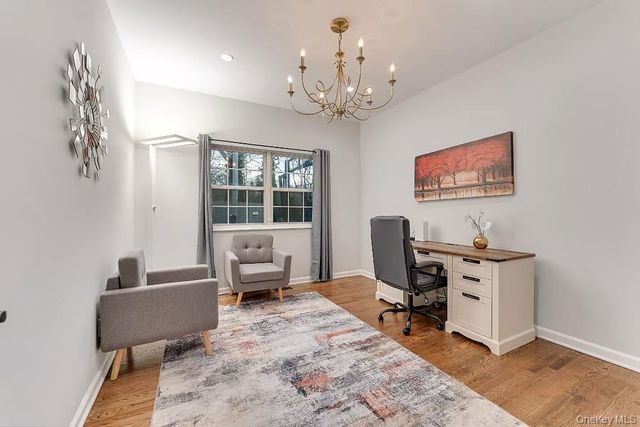 33 E Potter Lane NE, Halesite, NY 11743