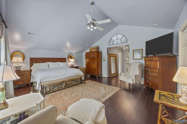 1908 Chippendale Drive, Huntsville, AL 35801