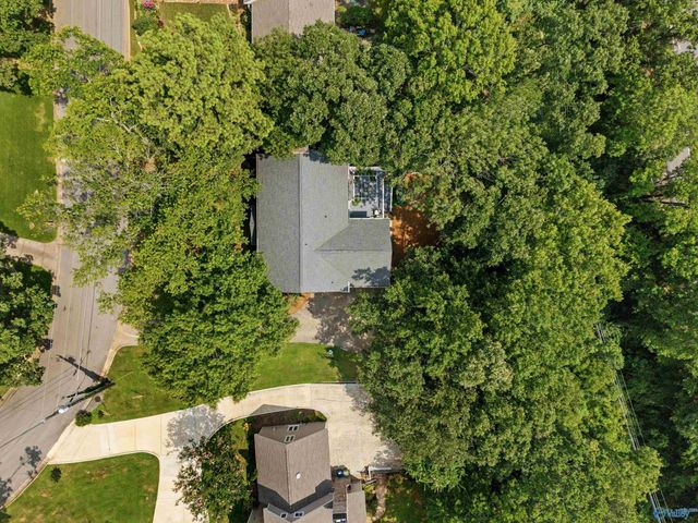 1908 Chippendale Drive, Huntsville, AL 35801