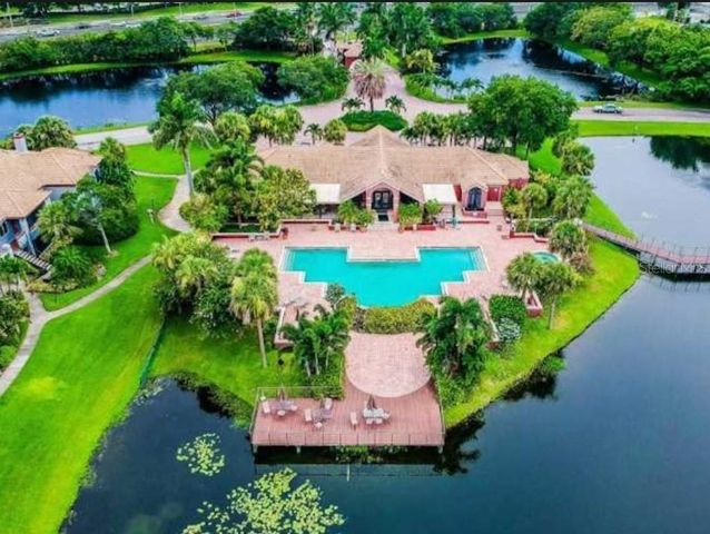 10263 GANDY BOULEVARD N 403, St Petersburg, FL 33702