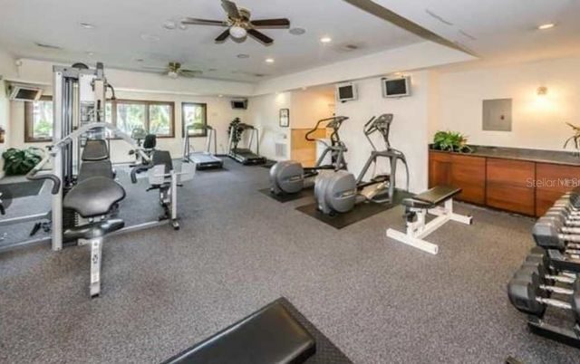 10263 GANDY BOULEVARD N 403, St Petersburg, FL 33702