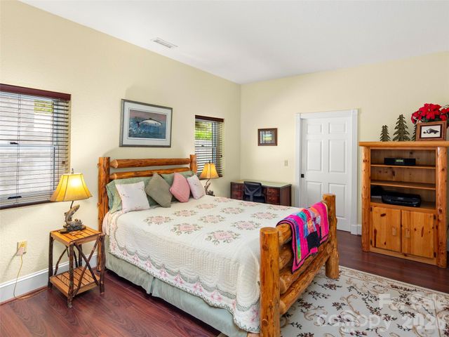 79 Ward Road, Maggie Valley, NC 28751