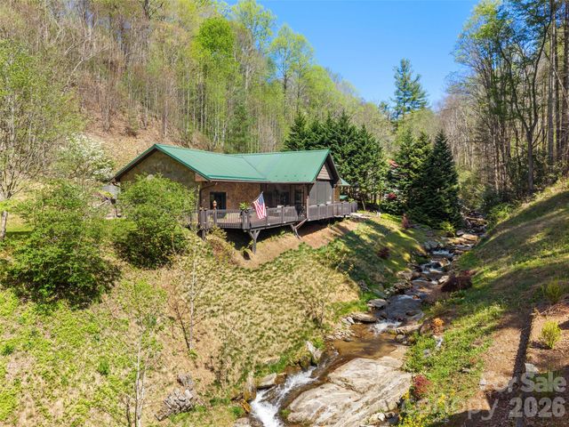 79 Ward Road, Maggie Valley, NC 28751