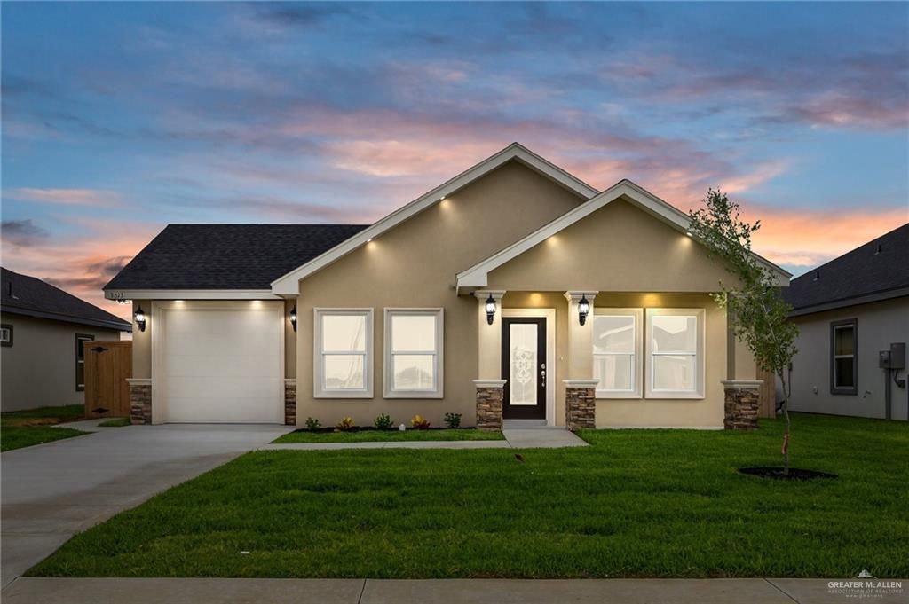 3613 Las Brisas Street, Edinburg, TX 78542