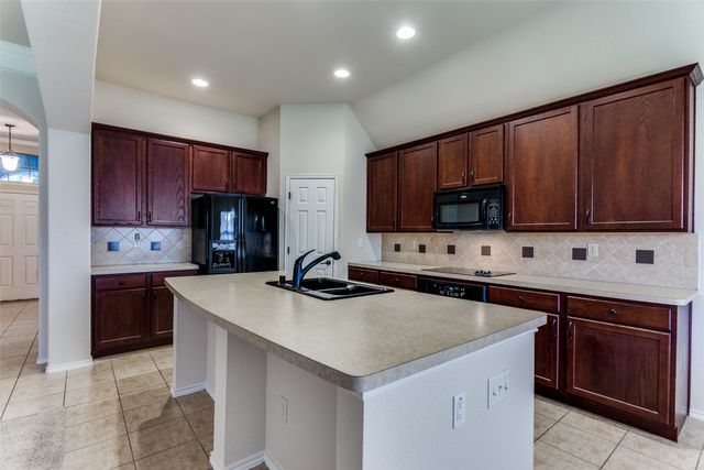210 Boardwalk Avenue, Waxahachie, TX 75165