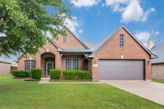 210 Boardwalk Avenue, Waxahachie, TX 75165