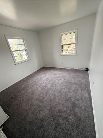 3709 Evergreen Parkway, Flint, MI 48503