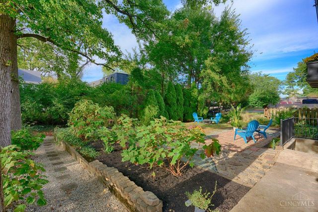 6008 Winnetka Drive, Sycamore Twp, OH 45236