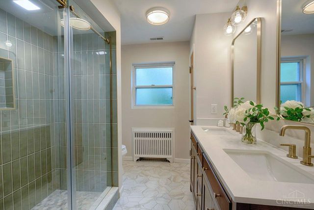 6008 Winnetka Drive, Sycamore Twp, OH 45236