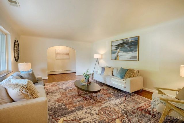 6008 Winnetka Drive, Sycamore Twp, OH 45236