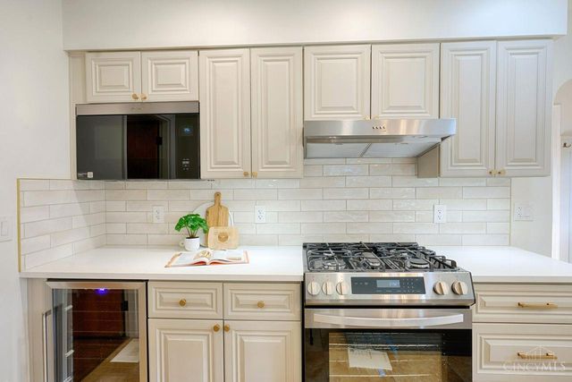 6008 Winnetka Drive, Sycamore Twp, OH 45236