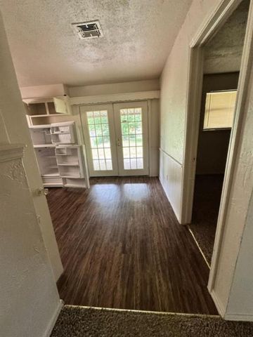 421 NW 81st Street, Oklahoma City, OK 73114