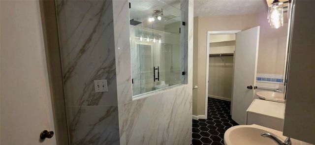 2204 Mimosa Court, League City, TX 77573
