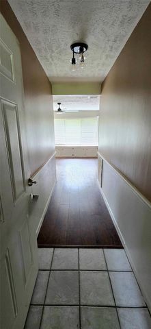 2204 Mimosa Court, League City, TX 77573