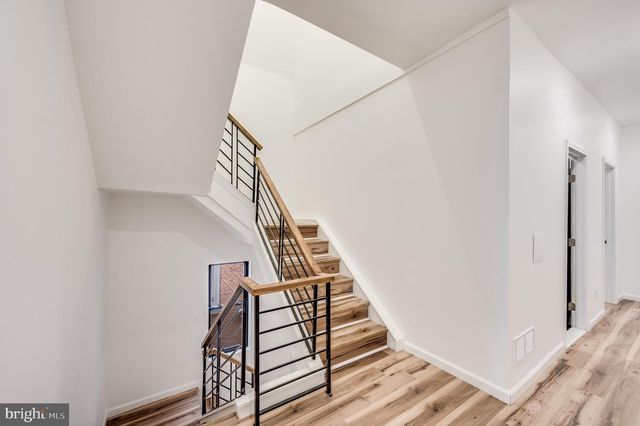 111 W SHARPNACK ST, Philadelphia, PA 19119