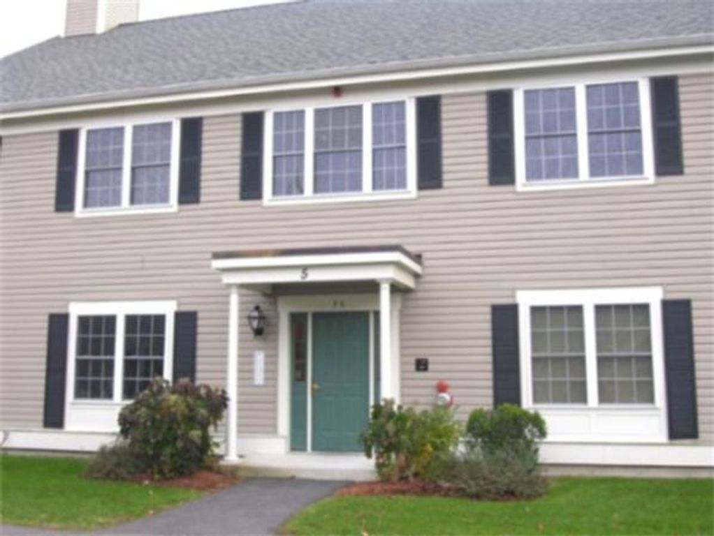 2 Abbott Lane 6, Concord, MA 01742