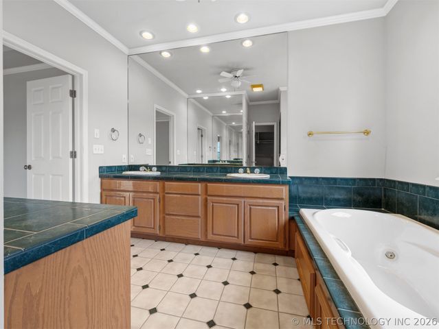 1430 S 177th East Avenue, Tulsa, OK 74108