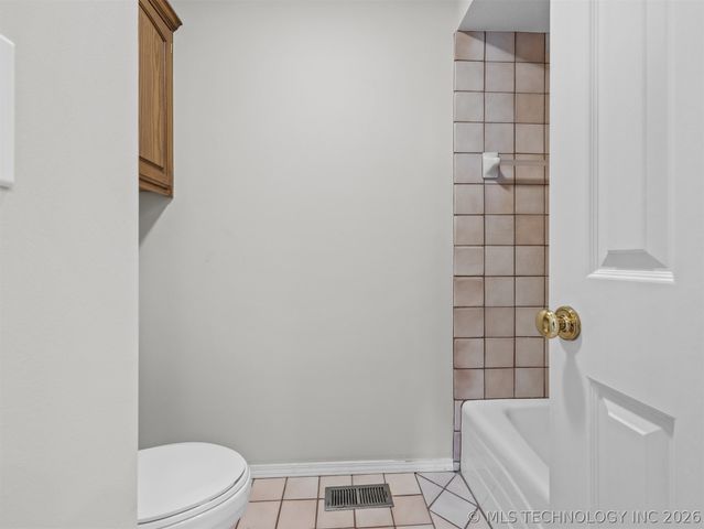 1430 S 177th East Avenue, Tulsa, OK 74108