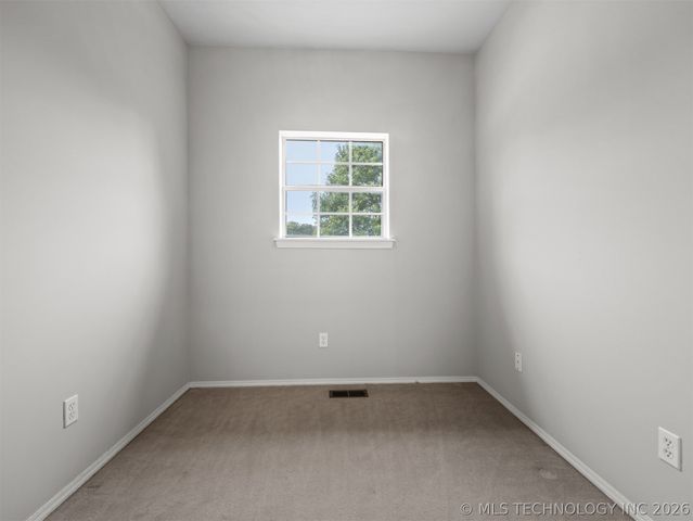 1430 S 177th East Avenue, Tulsa, OK 74108