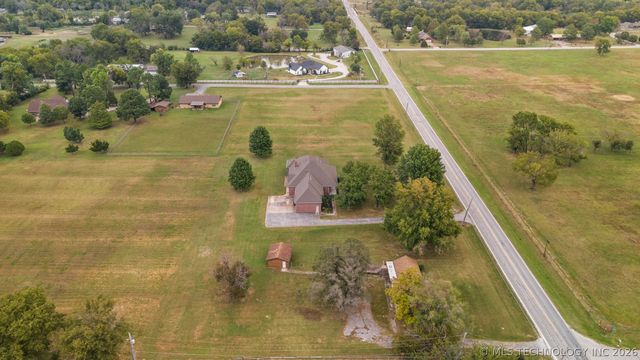 1430 S 177th East Avenue, Tulsa, OK 74108