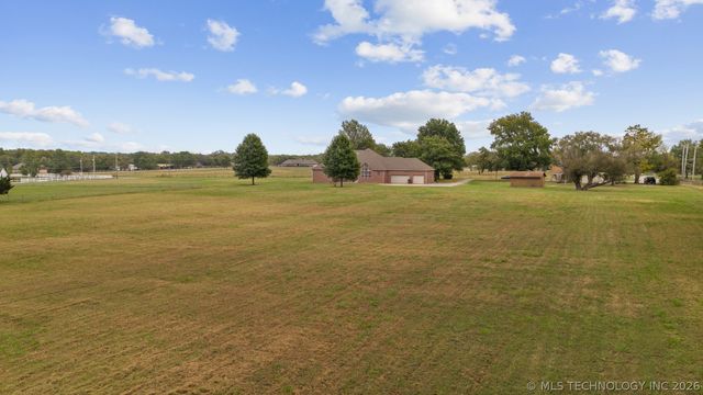 1430 S 177th East Avenue, Tulsa, OK 74108