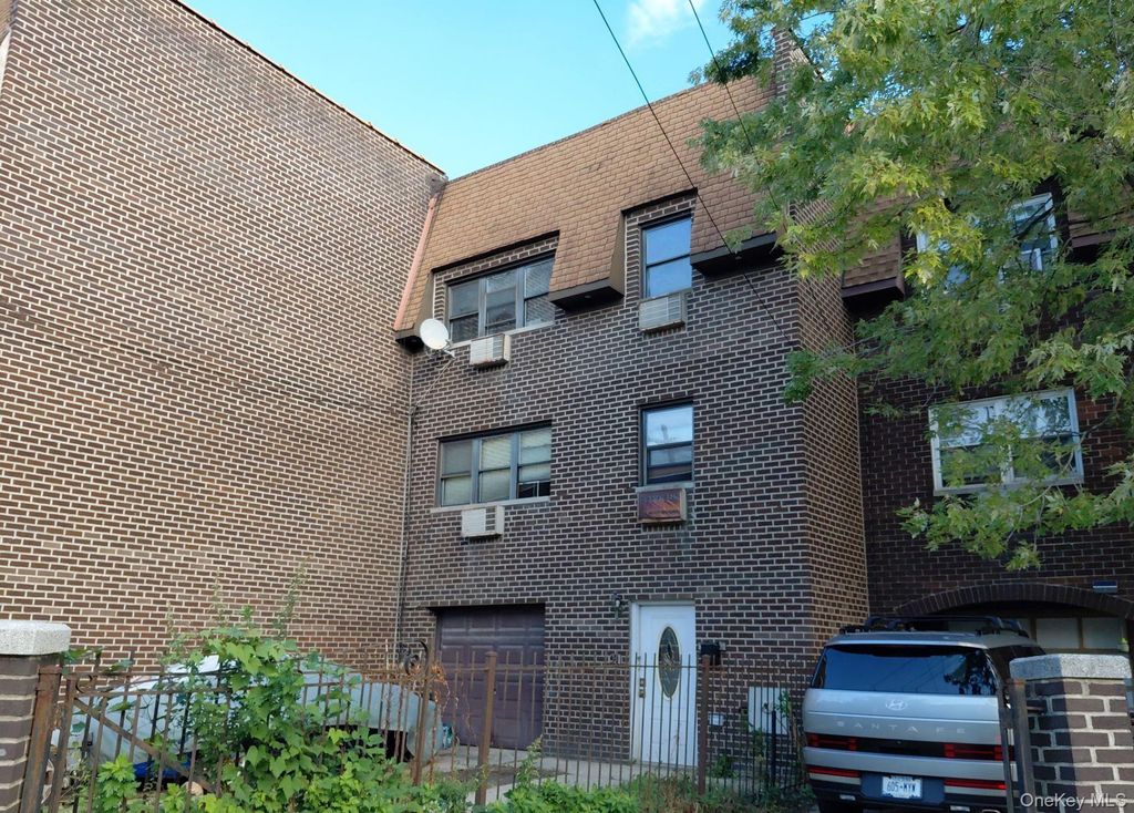 236 Meagher Avenue, Bronx, NY 10465 — exterior