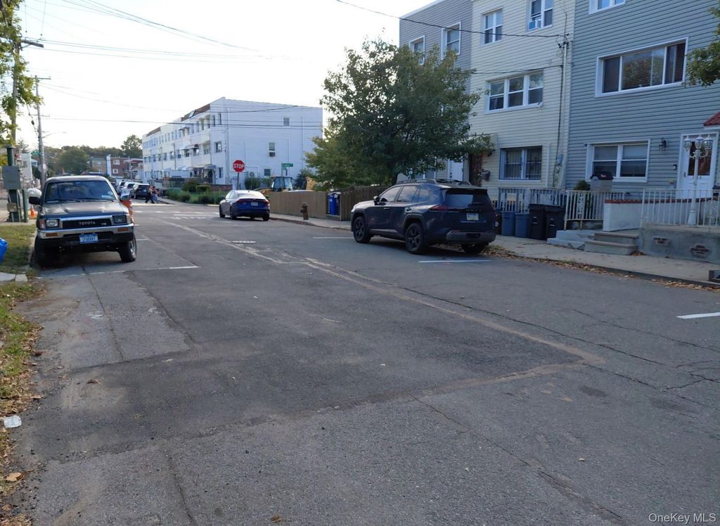 236 Meagher Avenue, Bronx, NY 10465 — photo 4