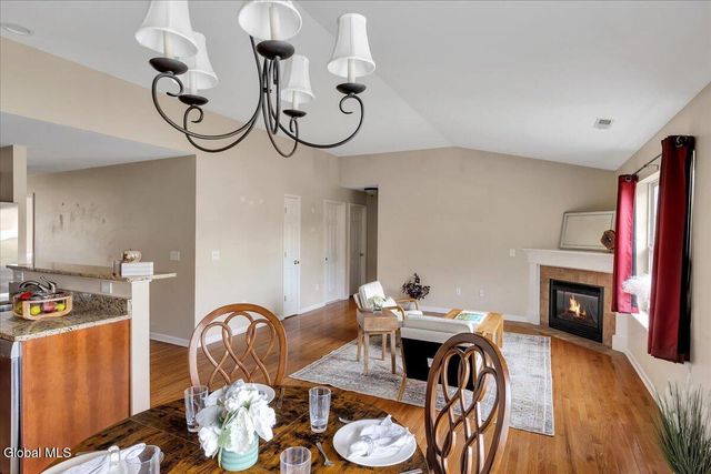 101 Cherry Blossom Court, Rotterdam, NY 12306