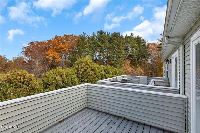 101 Cherry Blossom Court, Rotterdam, NY 12306