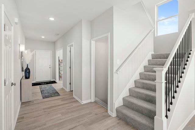 5761 Onyx Avenue, Lowell, IN 46356