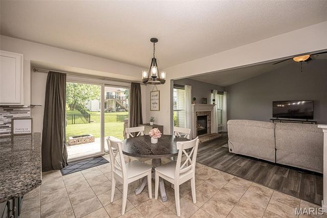 2358 Hidden Deer Drive, O'fallon, MO 63368