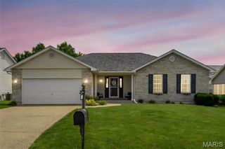 2358 Hidden Deer Drive, O'fallon, MO 63368
