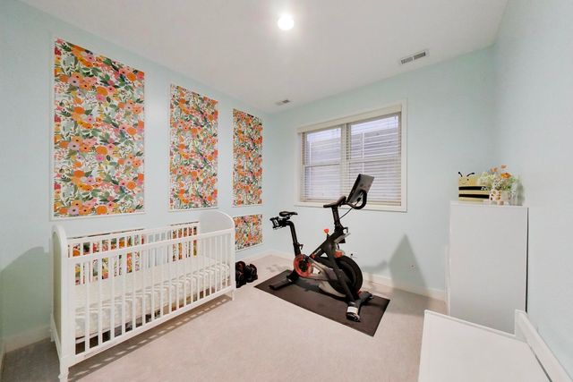 1725 W Le Moyne Street 1, Chicago, IL 60622