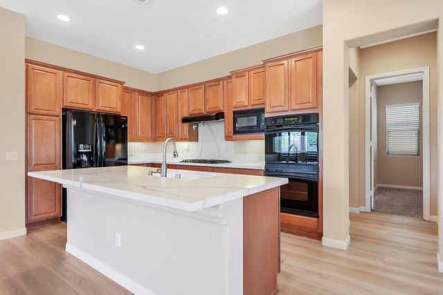 319 Via Napoli, Cathedral City, CA 92234