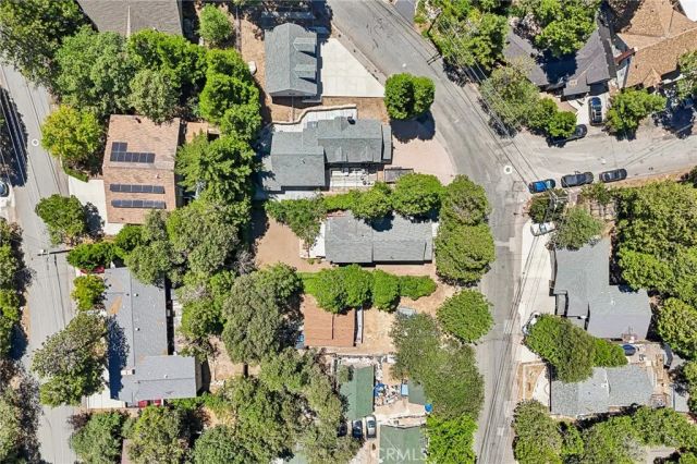 723 Forest Shade, Crestline, CA 92325