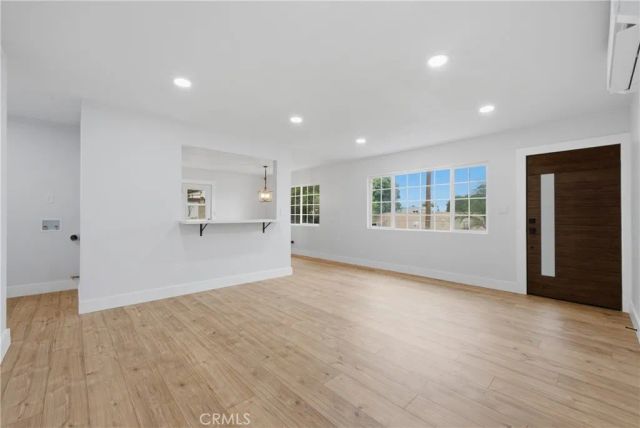 623 S Mistletoe Avenue, San Jacinto, CA 92583