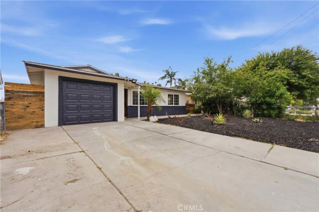 623 S Mistletoe Avenue, San Jacinto, CA 92583