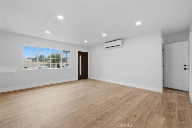 623 S Mistletoe Avenue, San Jacinto, CA 92583