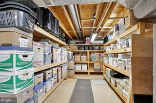 301 FAIRGROVE TER, Gaithersburg, MD 20877