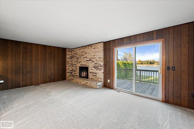 14315 Lakeshore Drive, Sterling Heights, MI 48313