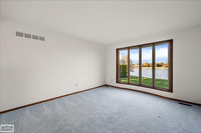 14315 Lakeshore Drive, Sterling Heights, MI 48313