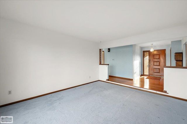 14315 Lakeshore Drive, Sterling Heights, MI 48313