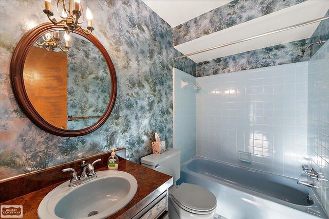 14315 Lakeshore Drive, Sterling Heights, MI 48313