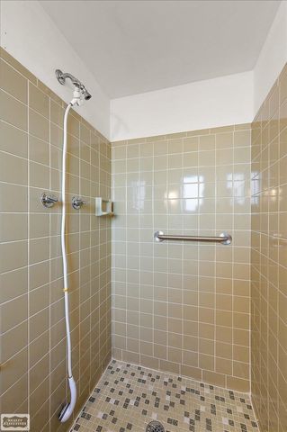 14315 Lakeshore Drive, Sterling Heights, MI 48313