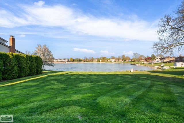 14315 Lakeshore Drive, Sterling Heights, MI 48313