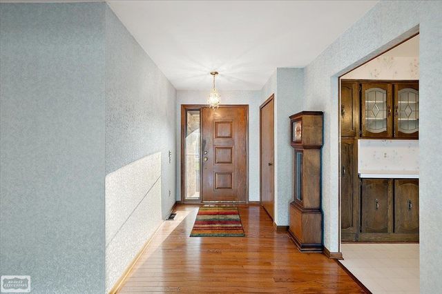 14315 Lakeshore Drive, Sterling Heights, MI 48313