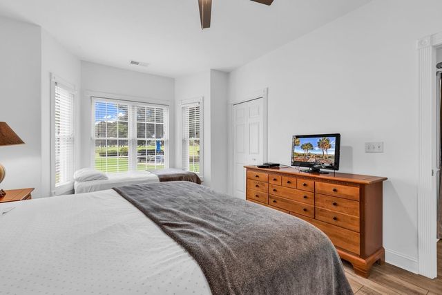 4801 Luster Leaf Cir Apt 104, Myrtle Beach, SC 29577