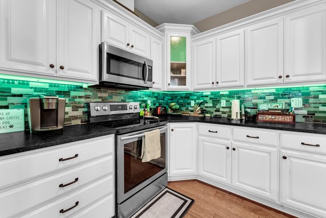 363 Limestone Drive, Branson West, MO 65737