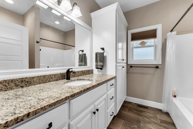 363 Limestone Drive, Branson West, MO 65737